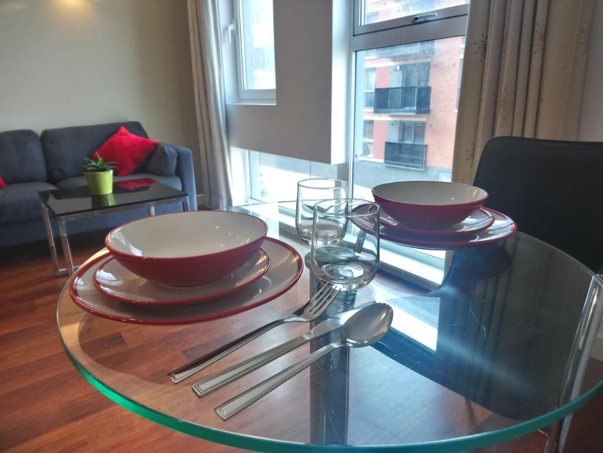 1 Bedroom Flat In Sheffield City Centre-Sleeps 4 Экстерьер фото